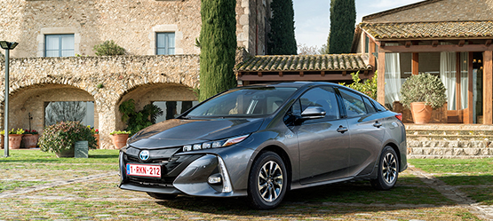 Toyota Prius Hybride Recharcheable, une vraie "Machine Verte"