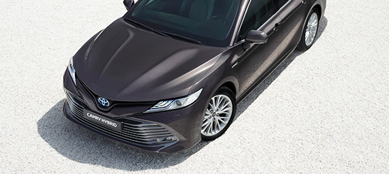 Nowa Toyota Camry :: Targi w Paryżu
