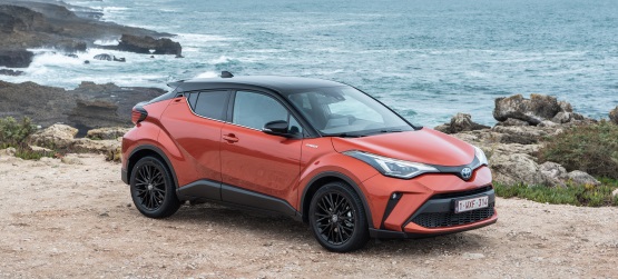 Toyota lança Novo C-HR Hybrid com duas motorizações híbridas